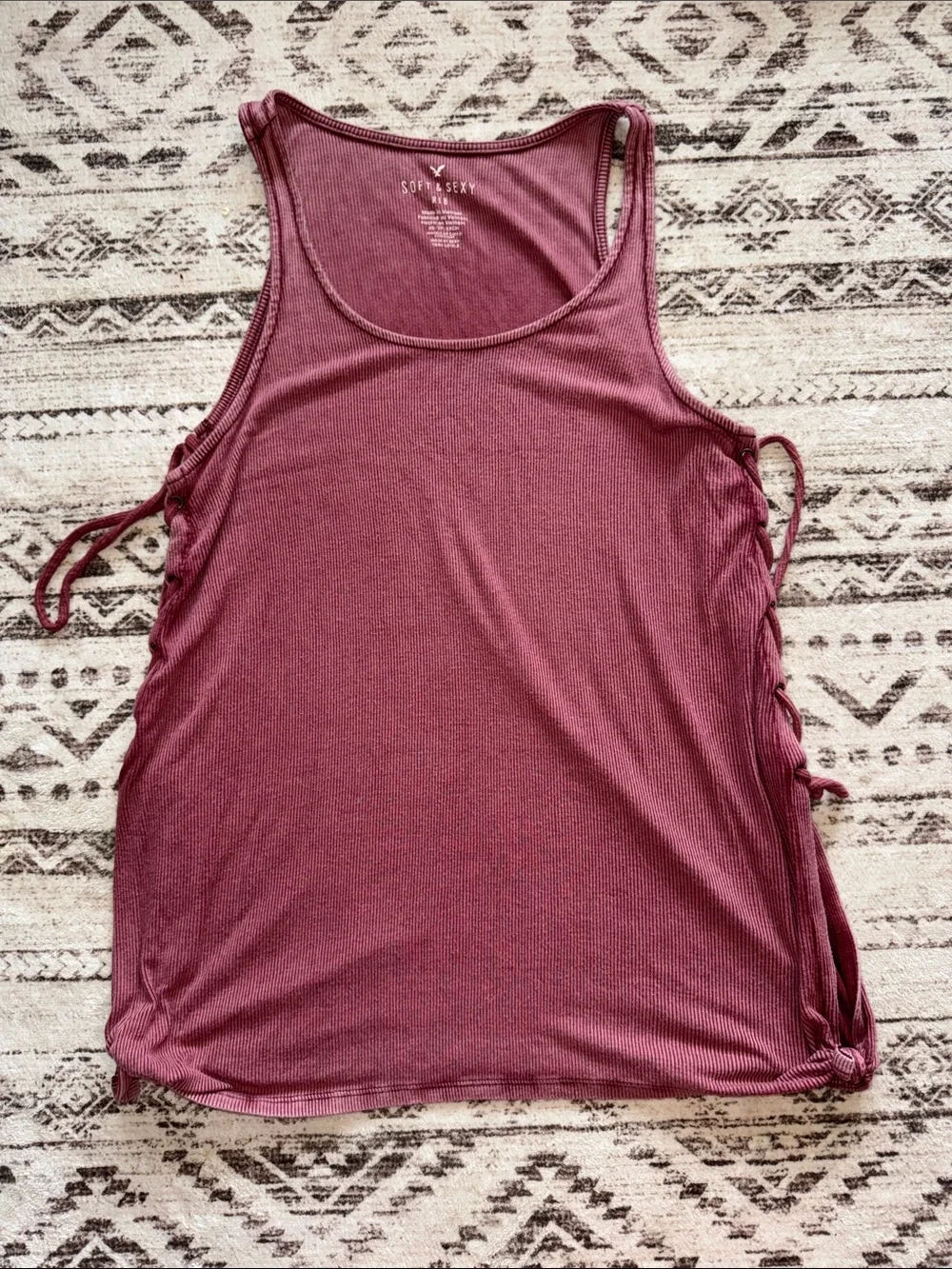 American Eagle Outfitters Ribbed Lace-Up Tank in Burgundy